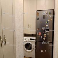 Продаж квартири Харків, ХТЗ, Рогань, 46м²