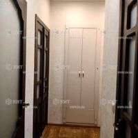 Продаж квартири Харків, ХТЗ, Рогань, 46м²