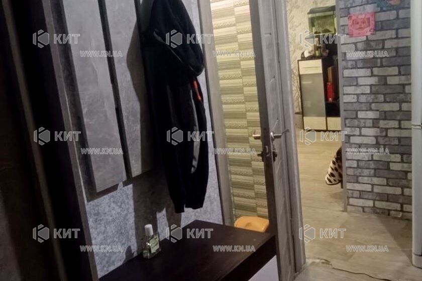 Продаж квартири Харків, ХТЗ, Рогань, 44м²