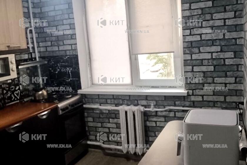 Продаж квартири Харків, ХТЗ, Рогань, 44м²