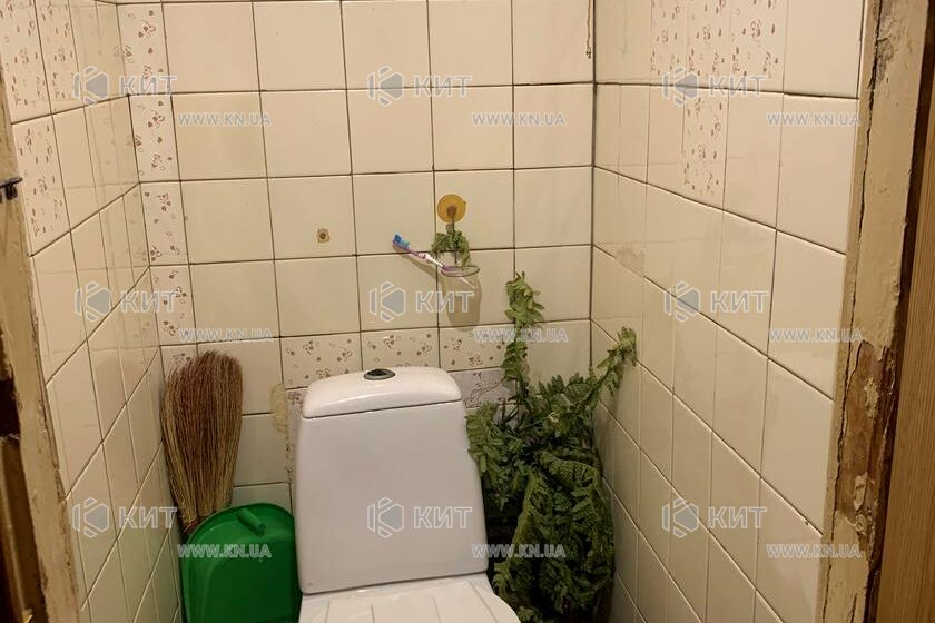 Продаж квартири Харків, ХТЗ, Рогань, 57м²