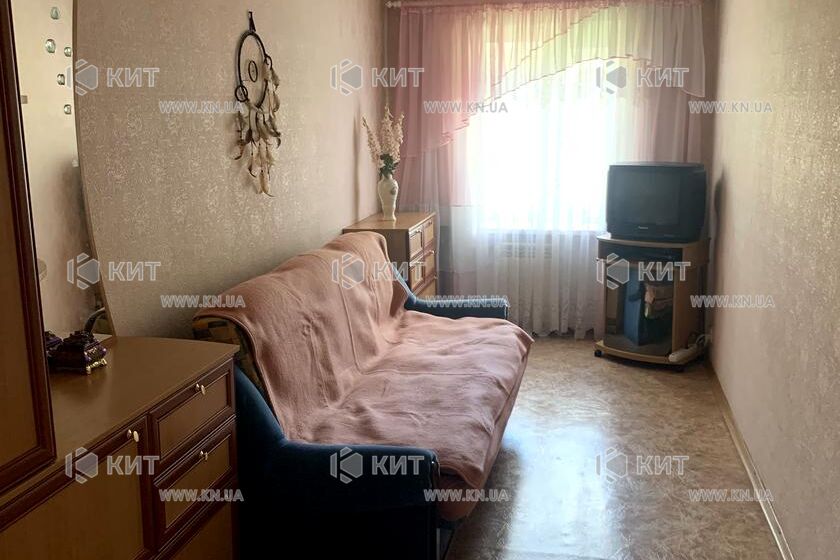 Продаж квартири Харків, ХТЗ, Рогань, 57м²
