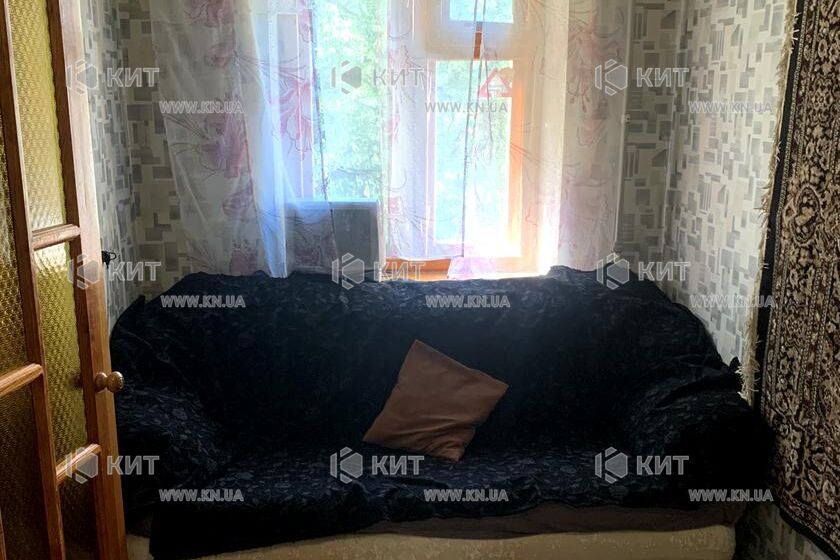 Продаж квартири Харків, ХТЗ, Рогань, 57м²