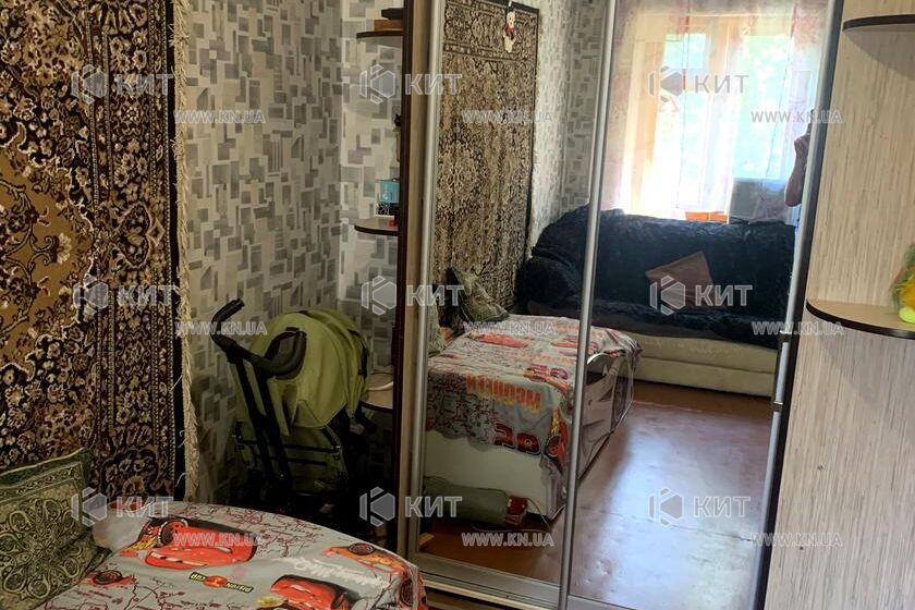 Продаж квартири Харків, ХТЗ, Рогань, 57м²