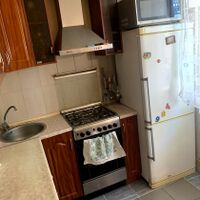 Продаж квартири Харків, ХТЗ, Рогань, 57м²