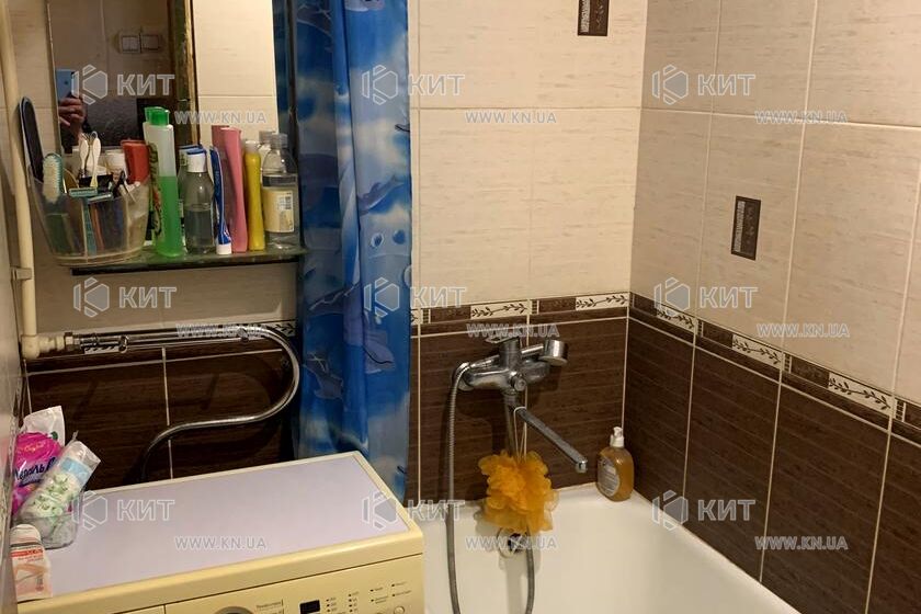 Продаж квартири Харків, ХТЗ, Рогань, 57м²
