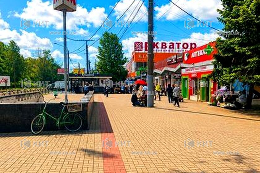 Продаж квартири Харків, ХТЗ, Рогань, 33м²