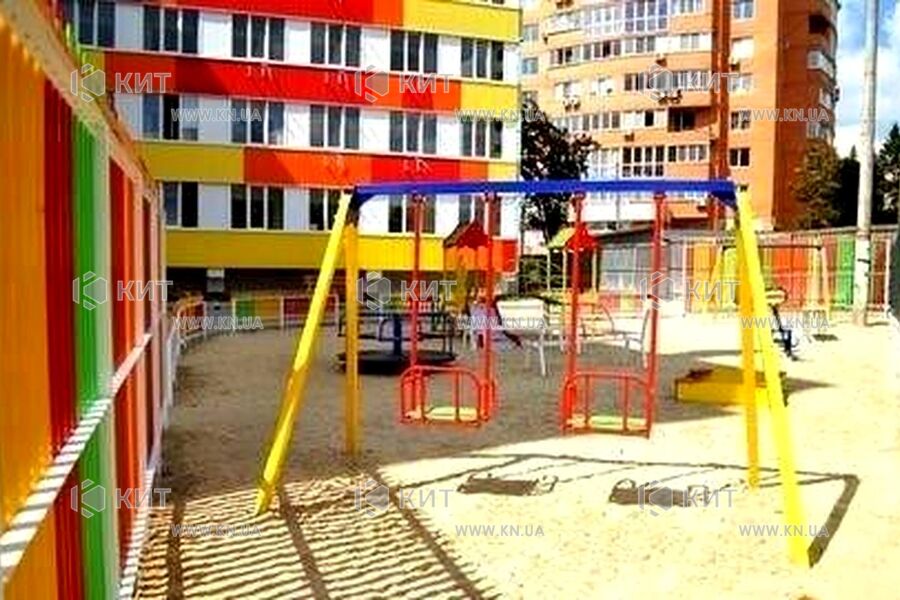 Продаж квартири Харків, Олексіївка, 40м²