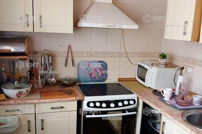 Продаж квартири Харків, ХТЗ, Рогань, 69.1м²