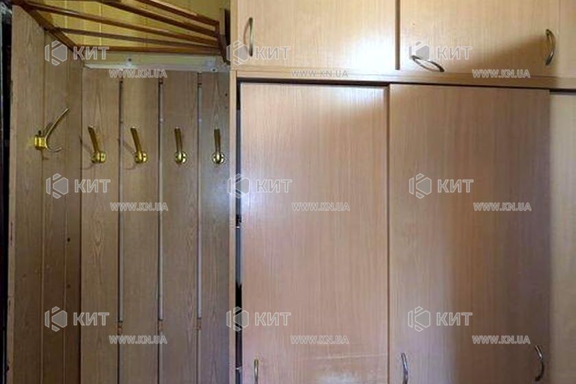 Продаж квартири Харків, ХТЗ, Рогань, 38м²