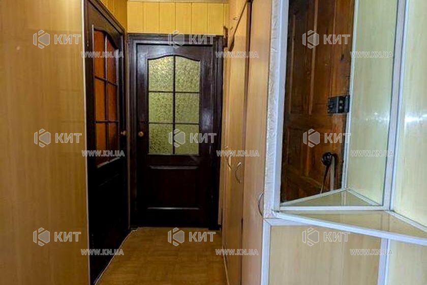 Продаж квартири Харків, ХТЗ, Рогань, 38м²