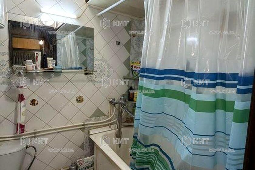 Продаж квартири Харків, ХТЗ, Рогань, 38м²