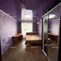 Продаж квартири Харків, ХТЗ, Рогань, 52м²