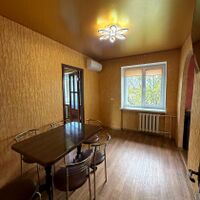 Продаж квартири Харків, ХТЗ, Рогань, 52м²