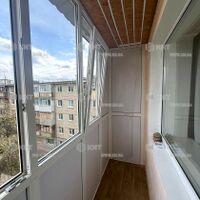 Продаж квартири Харків, ХТЗ, Рогань, 52м²