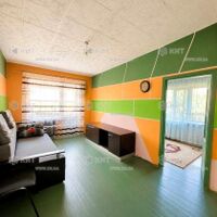 Продаж квартири Харків, ХТЗ, Рогань, 46.6м²