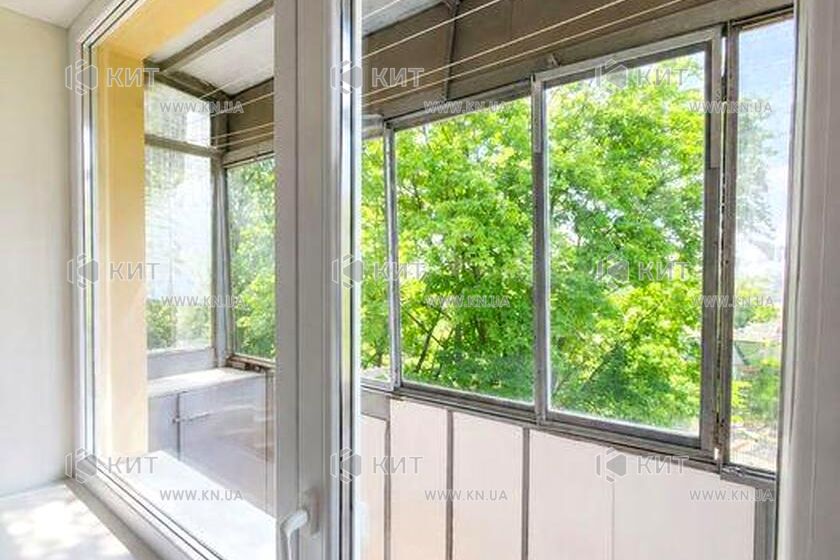 Продаж квартири Харків, ХТЗ, Рогань, 46.6м²