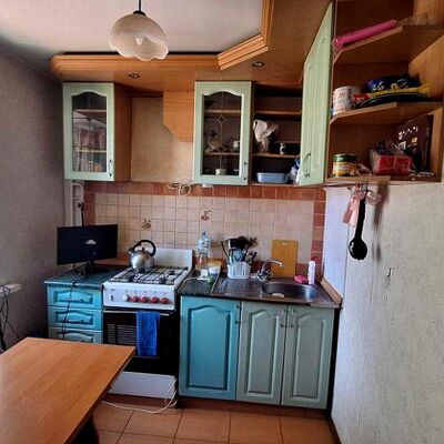 Продажа 	 Харьков,  Бригады Хартия (Маршала Рыбалко) ул.   8