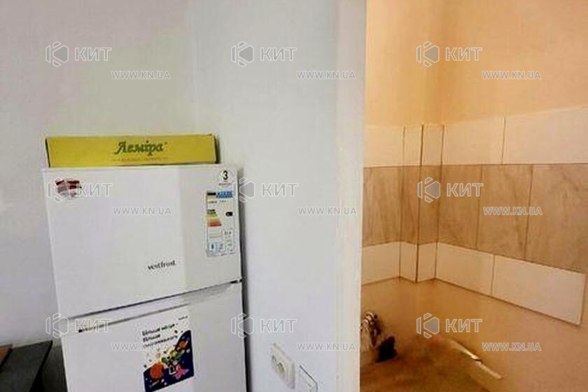 Продаж квартири Харків, ХТЗ, Рогань, 24м²