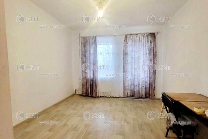 Продаж квартири Харків, ХТЗ, Рогань, 24м²