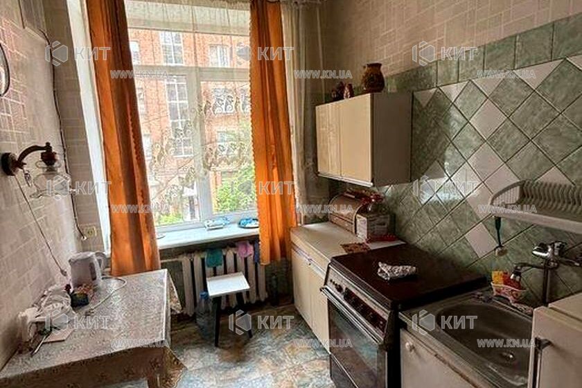 Продаж квартири Харків, ХТЗ, Рогань, 55м²