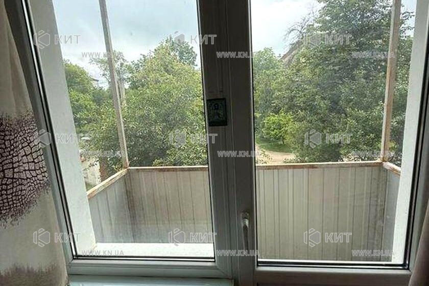 Продаж квартири Харків, ХТЗ, Рогань, 55м²