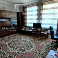 Продаж квартири Харків, ХТЗ, Рогань, 55м²