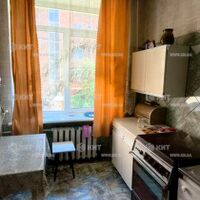 Продаж квартири Харків, ХТЗ, Рогань, 55м²