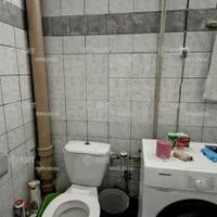 Продаж квартири Харків, ХТЗ, Рогань, 55м²