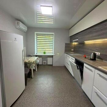 Продаж квартир - Харків,  Аерокосмічний (Гагаріна) пр.  211