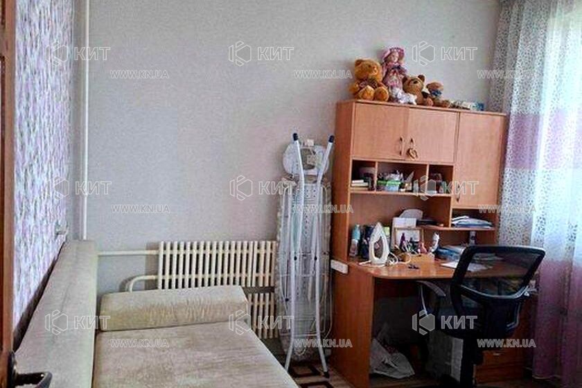 Продаж квартири Харків, ХТЗ, Рогань, 65м²