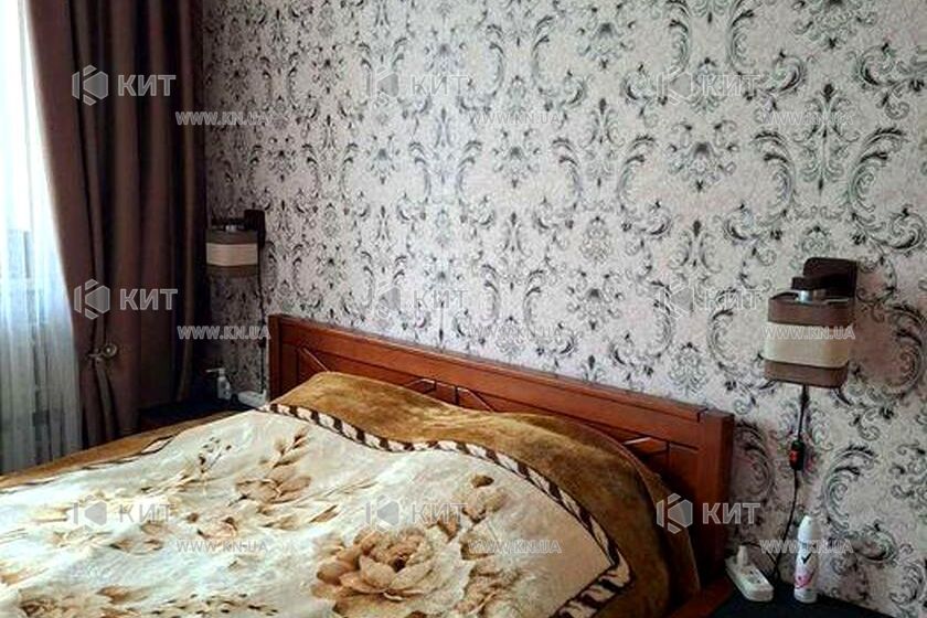 Продаж квартири Харків, ХТЗ, Рогань, 65м²