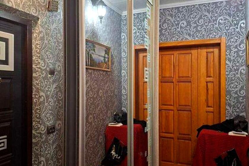 Продаж квартири Харків, ХТЗ, Рогань, 65м²