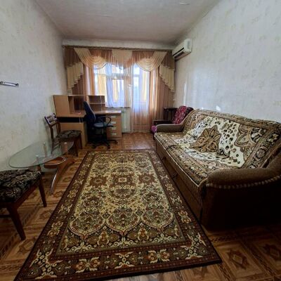 Продажа 	 Харьков,  Героев Харькова (Московский) пр.   214/1