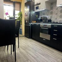 Продаж квартири Харків, ХТЗ, Рогань, 51м²