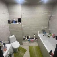Продаж квартири Харків, ХТЗ, Рогань, 51м²