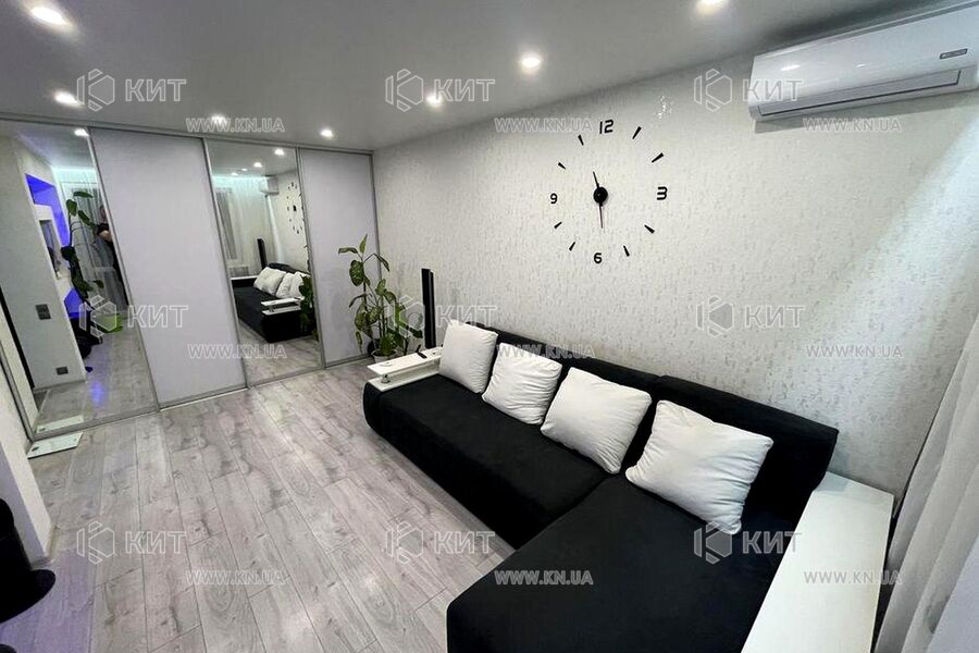 Продаж квартири Харків, ХТЗ, Рогань, 51м²