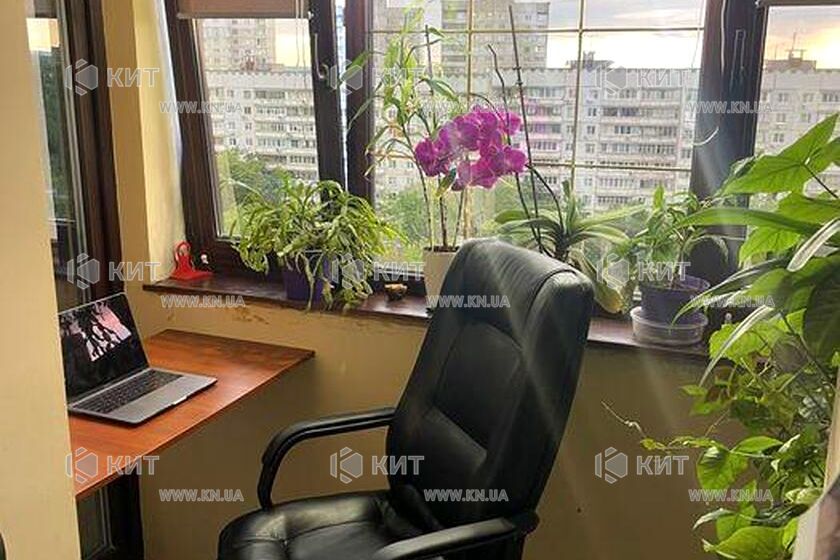 Продаж квартири Харків, ХТЗ, Рогань, 51м²