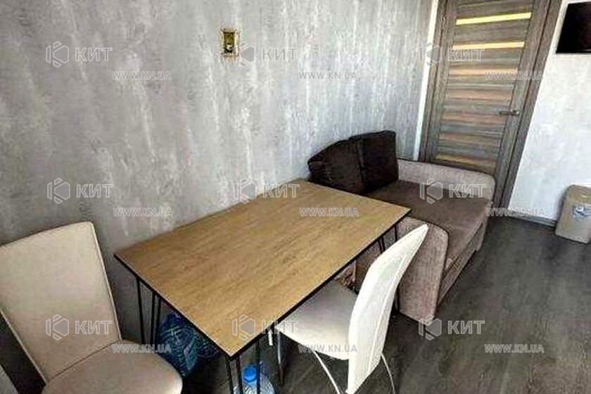 Продажа квартиры Харьков, ХТЗ, Рогань, 43м²