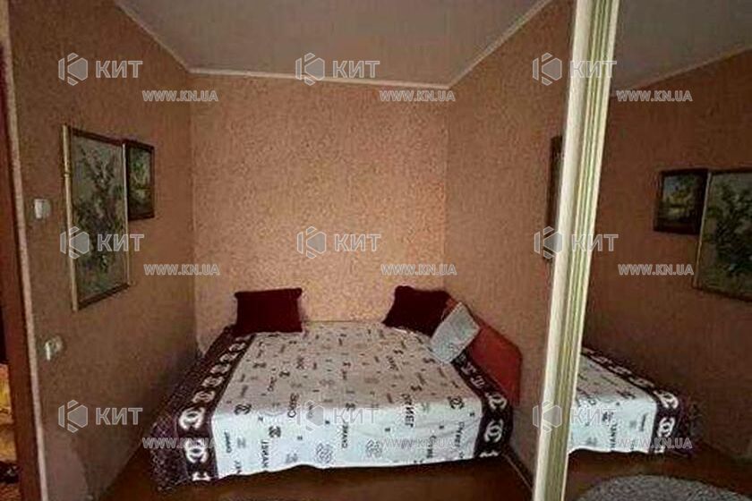 Продаж квартири Харків, ХТЗ, Рогань, 38м²