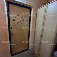 Продаж квартири Харків, ХТЗ, Рогань, 38м²
