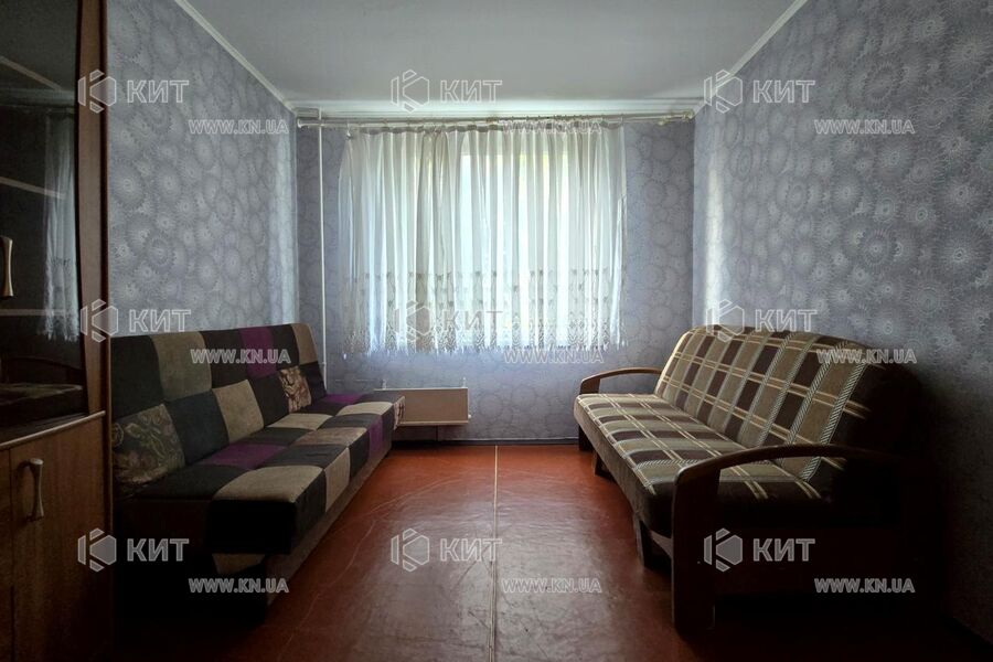 Продаж квартири Харків, ХТЗ, Рогань, 64.8м²