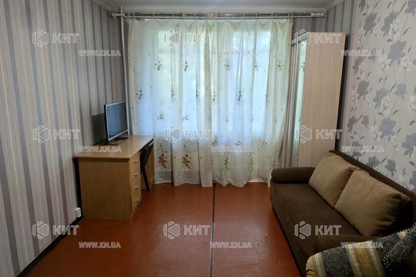 Продаж квартири Харків, ХТЗ, Рогань, 64.8м²