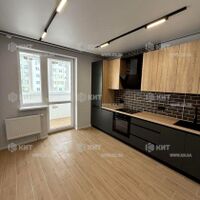 Продаж квартири Харків, ХТЗ, Рогань, 39.9м²