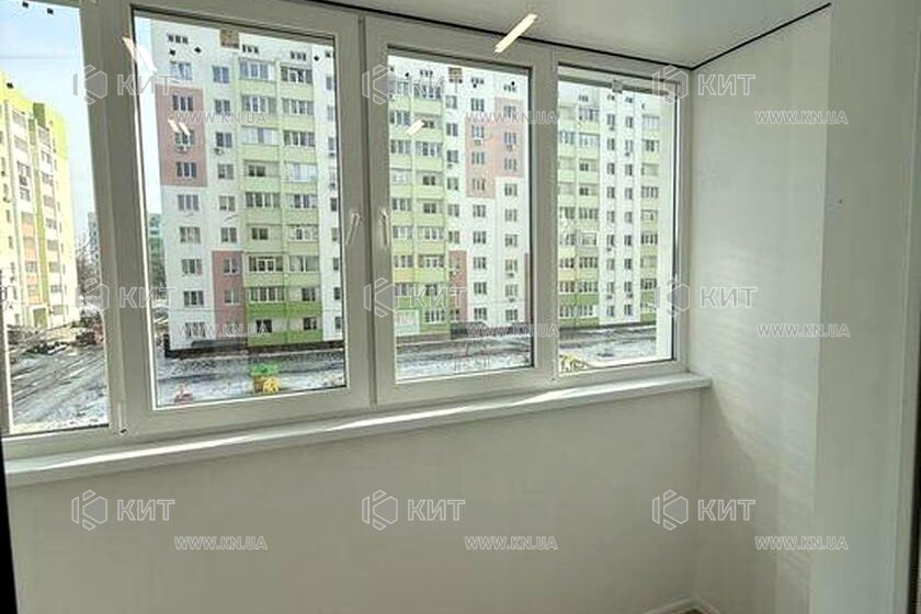 Продаж квартири Харків, ХТЗ, Рогань, 39.9м²