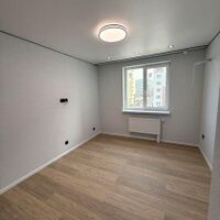 Продаж квартири Харків, ХТЗ, Рогань, 39.9м²