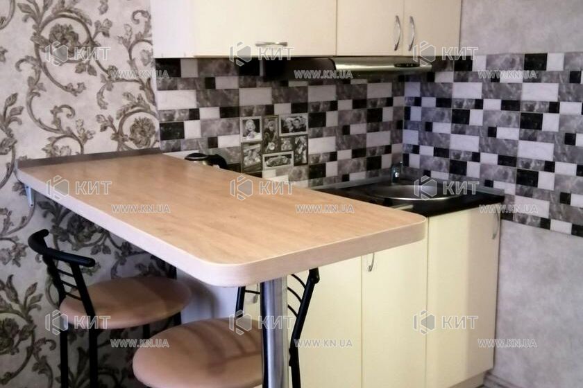 Продаж квартири Харків, Стара Салтівка, 20м²