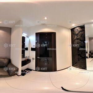 Продаж квартири Харків, Наукова, 135м²