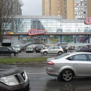 Продажа магазинов - Киев,  Дарницкий бульв.