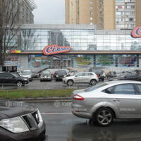 Продажа магазина Киев, Метро Дарница, 777м²